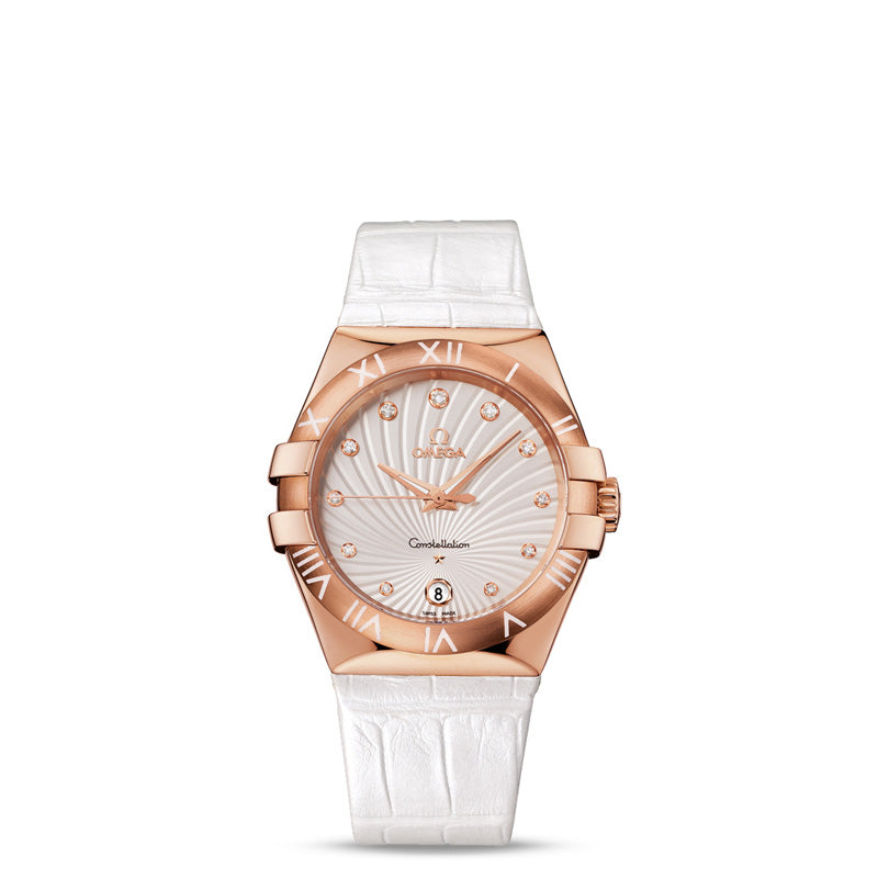Quartz 35 mm
	
		
	
	
	
		Red gold on leather strap