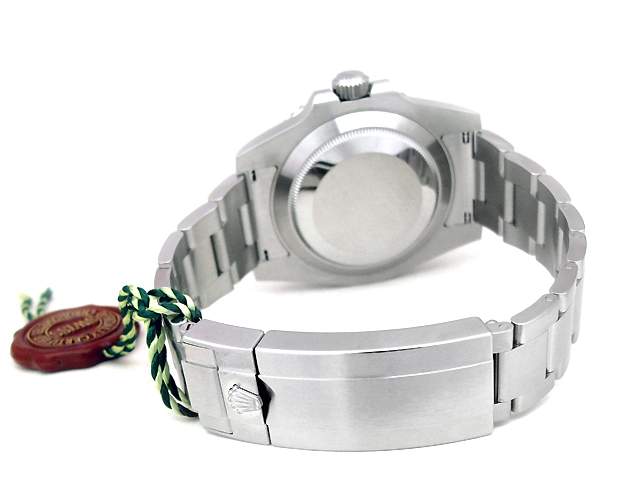 40mm Rolex Submariner Watch 116610LN.