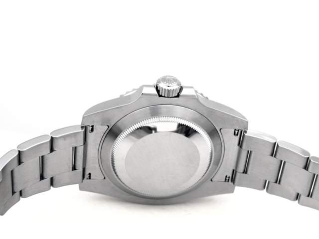 40mm Rolex Submariner Watch 116610LN.