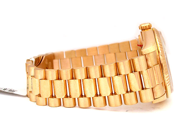 36mm Rolex 18k Yellow Gold Watch 18238.