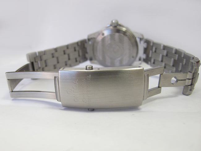 Midsize Omega Seamaster 'James Bond'  2551.80.00