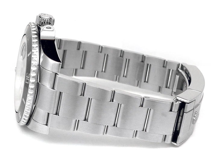 40 mm Rolex Submariner Watch 116610LN