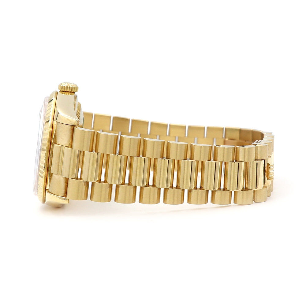 36mm 18k Yellow Gold Oyster Perpetual Daydate Watch.